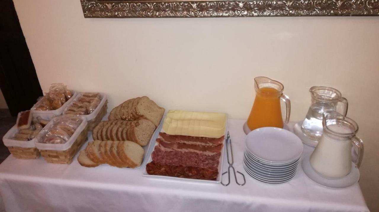 Alojamiento La Presa Del Colindon Pension Chulilla Buitenkant foto