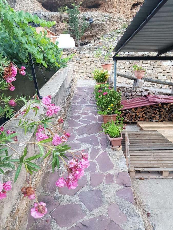 Alojamiento La Presa Del Colindon Pension Chulilla Buitenkant foto